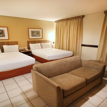 By Ihg