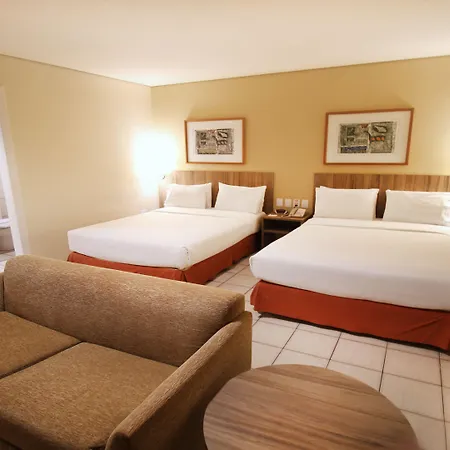 Hotel By Ihg