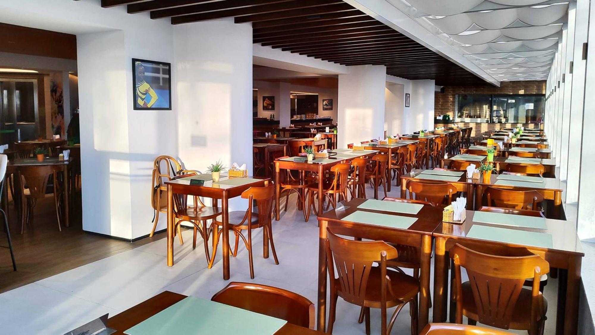 Hotel By Ihg 4*