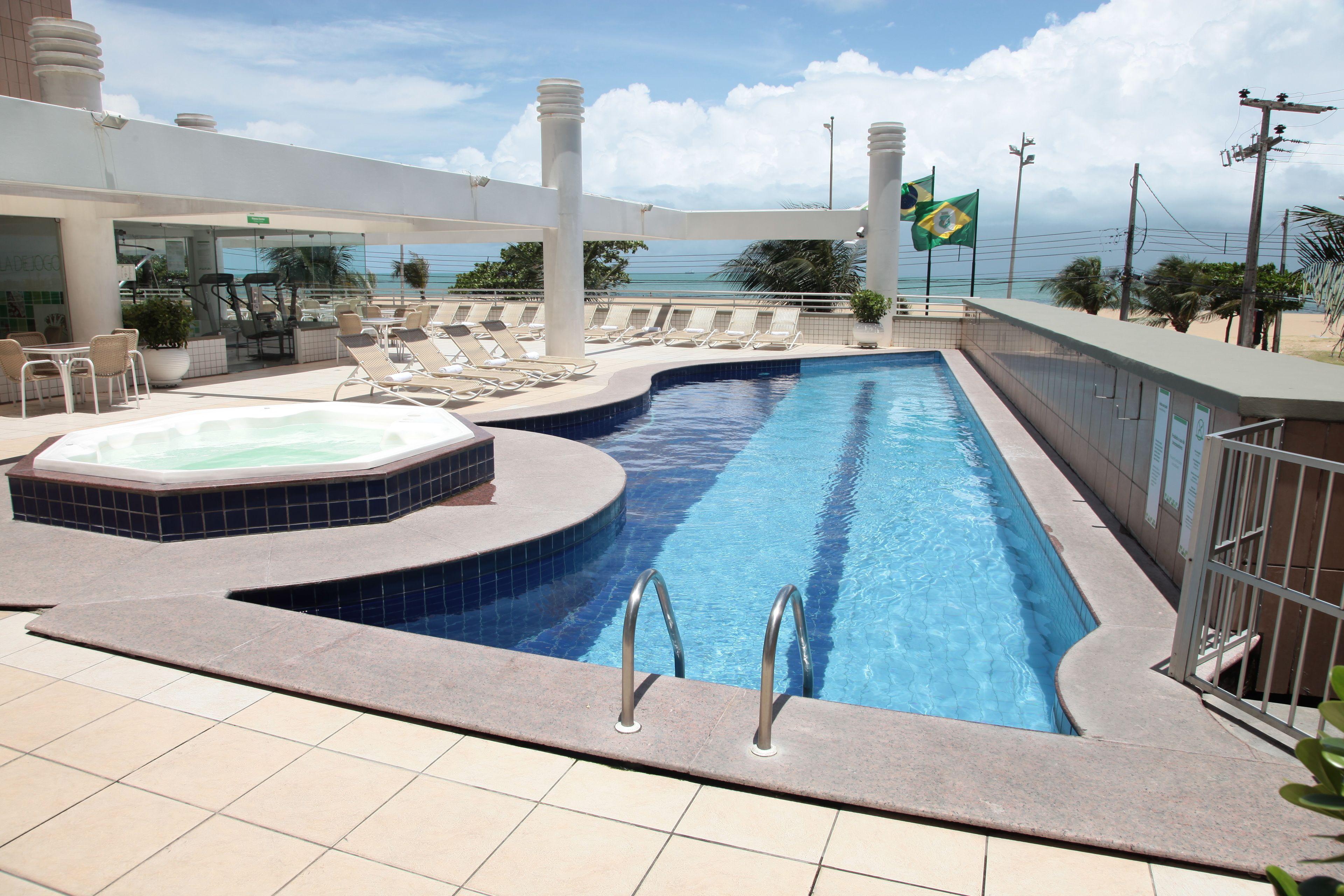 By Ihg Hotel 4*